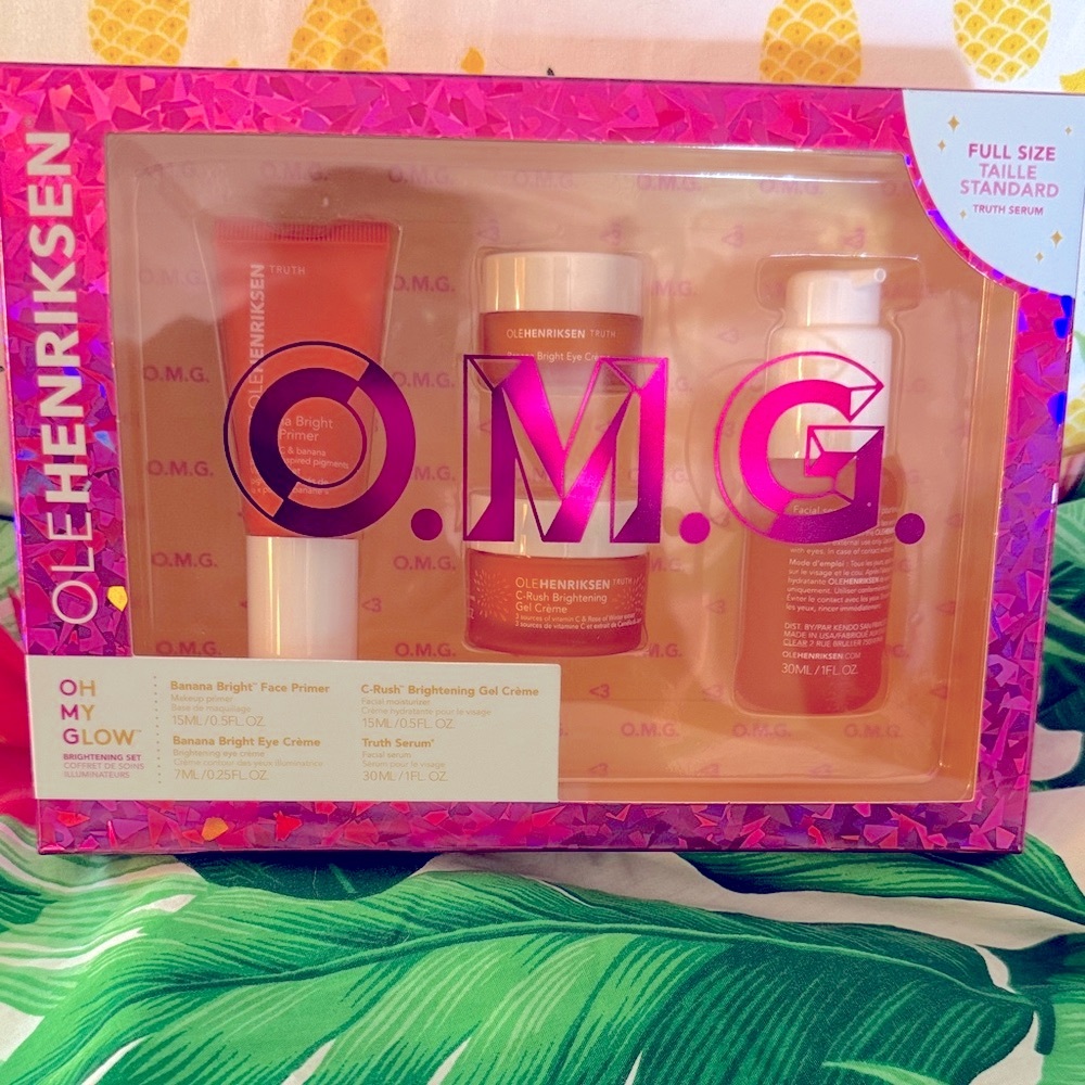 SALE🩷Ole Henriksen Oh My Glow Skincare Set - Picture 3 of 4